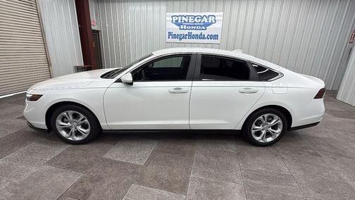 Platinum White Pearl 2025 Honda Accord LX 1.5T