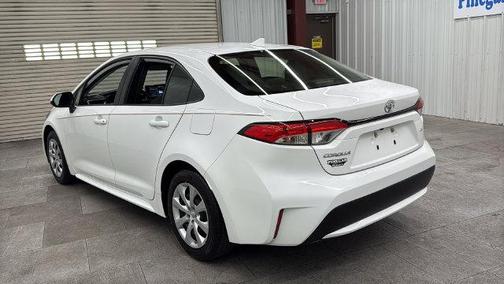 Super White 2021 Toyota Corolla LE
