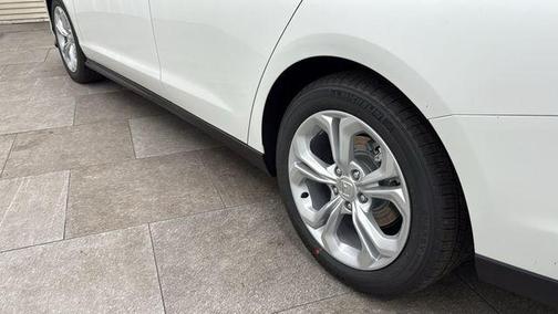 2025 Honda Accord LX 1.5T