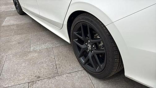 Platinum White Pearl 2024 Honda Civic Sport