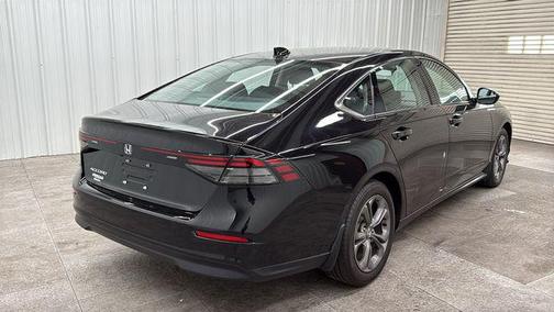 Crystal Black Pearl 2024 Honda Accord EX