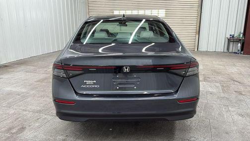 2025 Honda Accord LX 1.5T