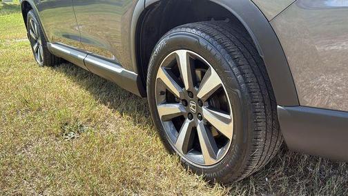 2023 Honda Pilot Touring 8-Passenger