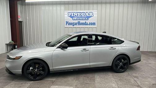 2025 Honda Accord Hybrid Base