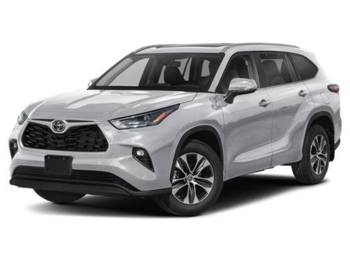 Celestial Silver Metallic 2023 Toyota Highlander XLE