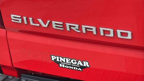 2020 Chevrolet Silverado 1500 RST