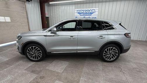 2020 Lincoln Nautilus Reserve