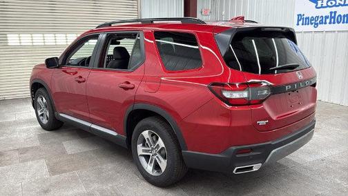 Radiant Red Metallic II 2026 Honda Pilot EX-L