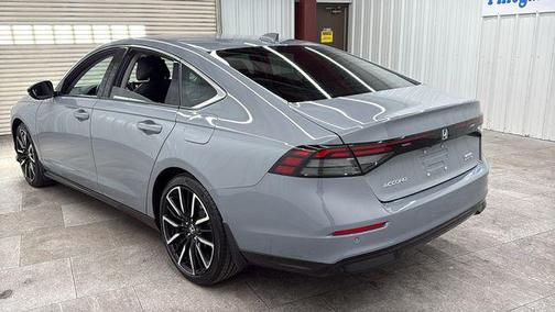 2023 Honda Accord Hybrid Touring