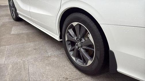 Platinum White Pearl 2022 Honda Odyssey Elite