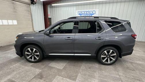2023 Honda Pilot AWD Elite