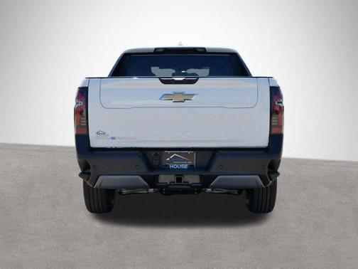 2025 Chevrolet Silverado EV LT