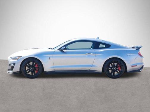 2021 Ford Shelby GT500 Base