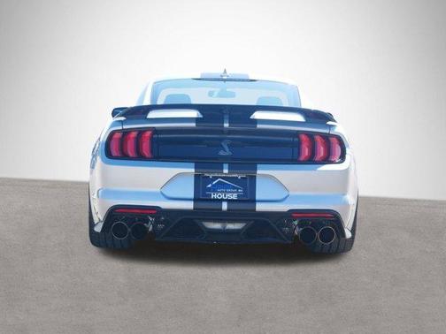 2021 Ford Shelby GT500 Base