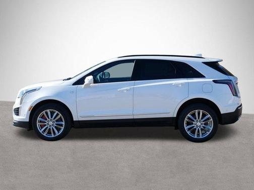 2025 Cadillac XT5 Sport