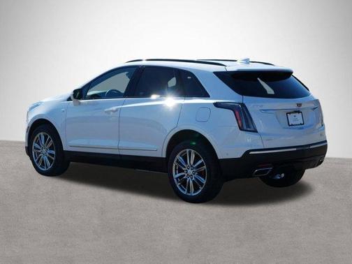2025 Cadillac XT5 Sport