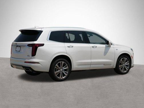 2025 Cadillac XT6 Premium Luxury AWD