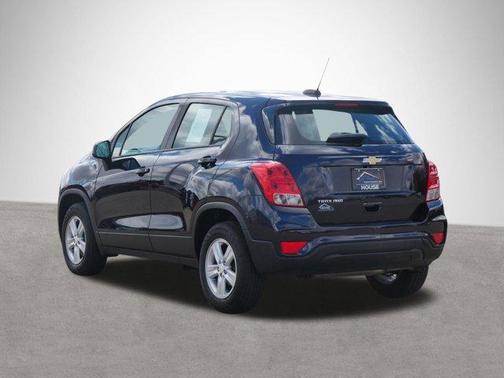 2022 Chevrolet Trax LS