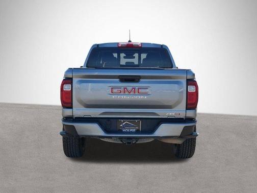 2023 GMC Canyon AT4