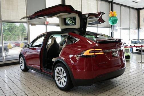 2018 Tesla Model X 75D