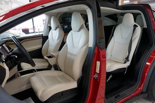 2018 Tesla Model X 75D