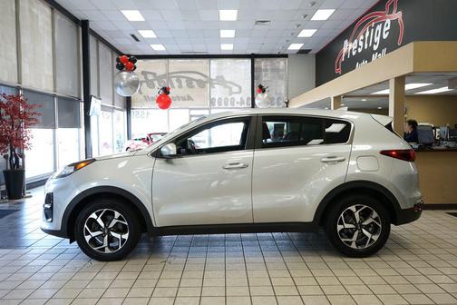 Sparkling Silver 2020 Kia Sportage LX