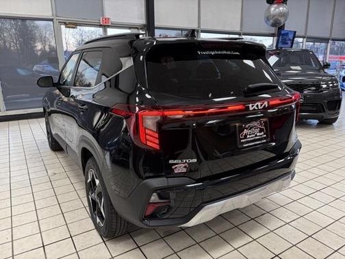 2024 Kia Seltos EX