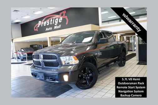 Granite Crystal Metallic Clearcoat 2017 RAM 1500 SLT