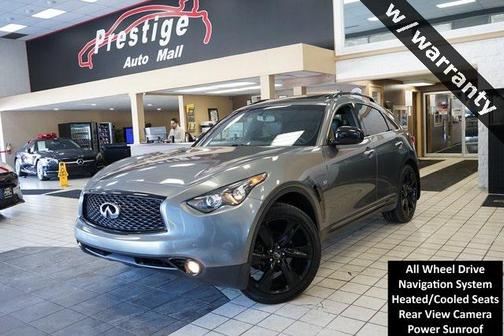2017 INFINITI QX70 Base