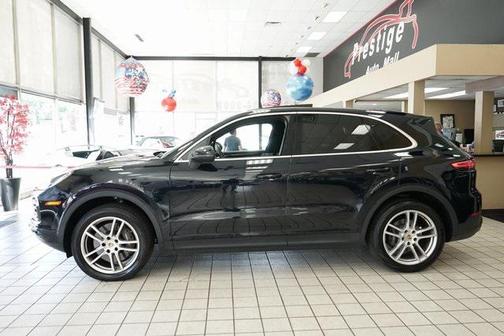2021 Porsche Cayenne Base