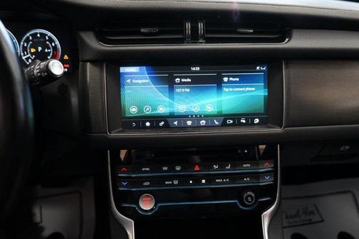 2018 Jaguar XF S