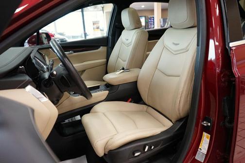 Red Passion Tintcoat 2017 Cadillac XT5 Luxury