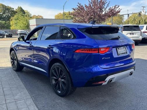 2017 Jaguar F-PACE First Edition