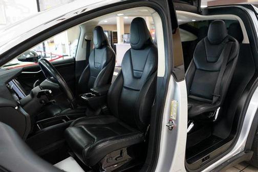 2016 Tesla Model X 75D