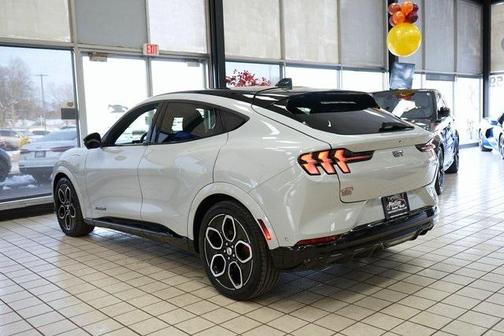 2022 Ford Mustang Mach-E GT