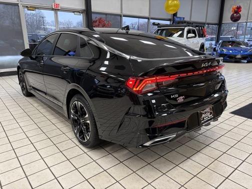 2023 Kia K5 GT-Line