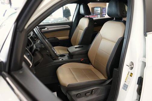 2021 Volkswagen Atlas Cross Sport 2.0T SE w/Technology