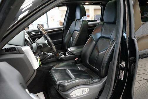 2014 Porsche Cayenne Base