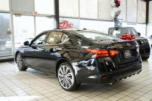 2024 Nissan Altima 2.5 SL