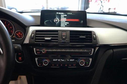 2016 BMW 328 328i