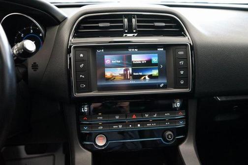2017 Jaguar F-PACE 20d Prestige