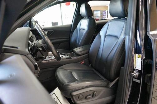 2019 Audi Q7 55 Premium Plus