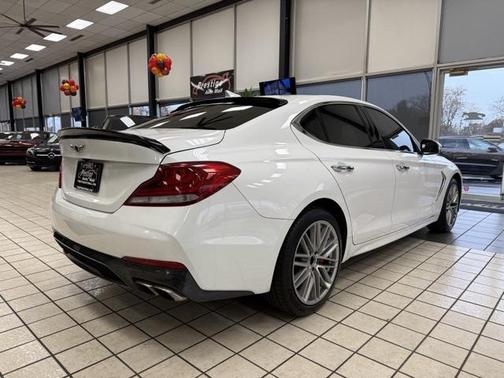 2020 Genesis G70 2.0T