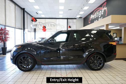 Santorini Black Metallic 2020 Land Rover Discovery HSE