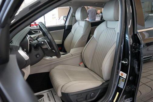 2019 Genesis G70 3.3T Advanced