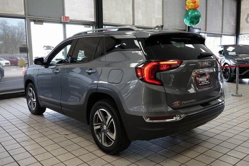 2021 GMC Terrain SLT