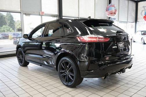 2020 Ford Edge ST
