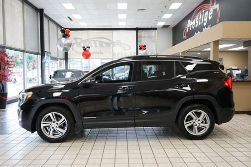 Ebony Twilight Metallic 2019 GMC Terrain SLE