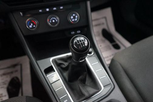 Platinum Gray Metallic 2021 Volkswagen Jetta 1.4T S