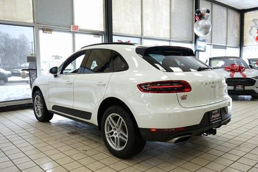 2018 Porsche Macan Base